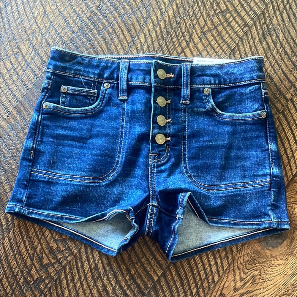 NWT — American Eagle shorts — size 0